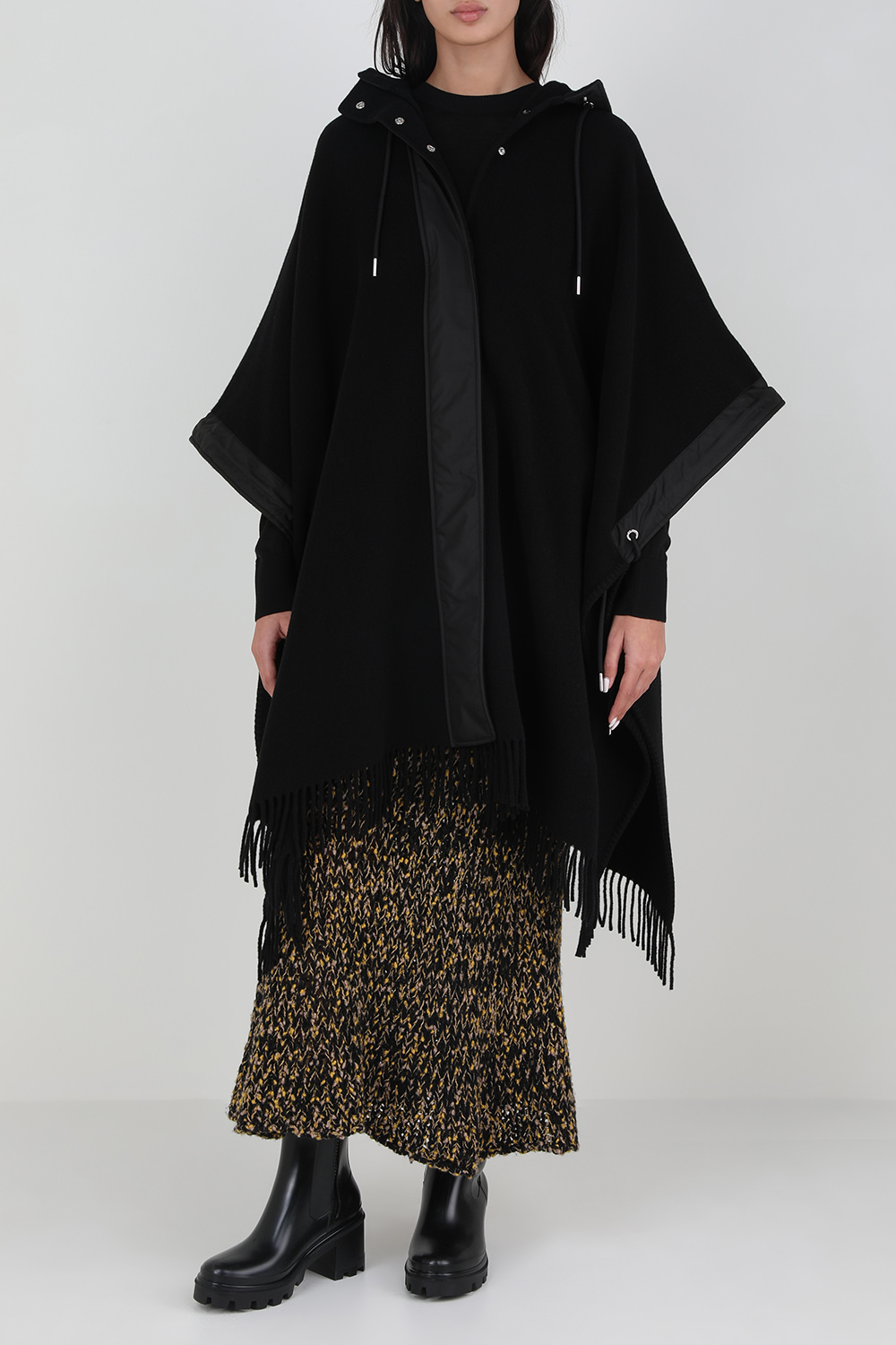 שכמייה מצמר